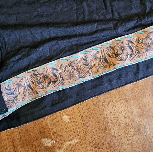 Crazy train cowboy Cozy shorts size xl - Picture 2 of 7